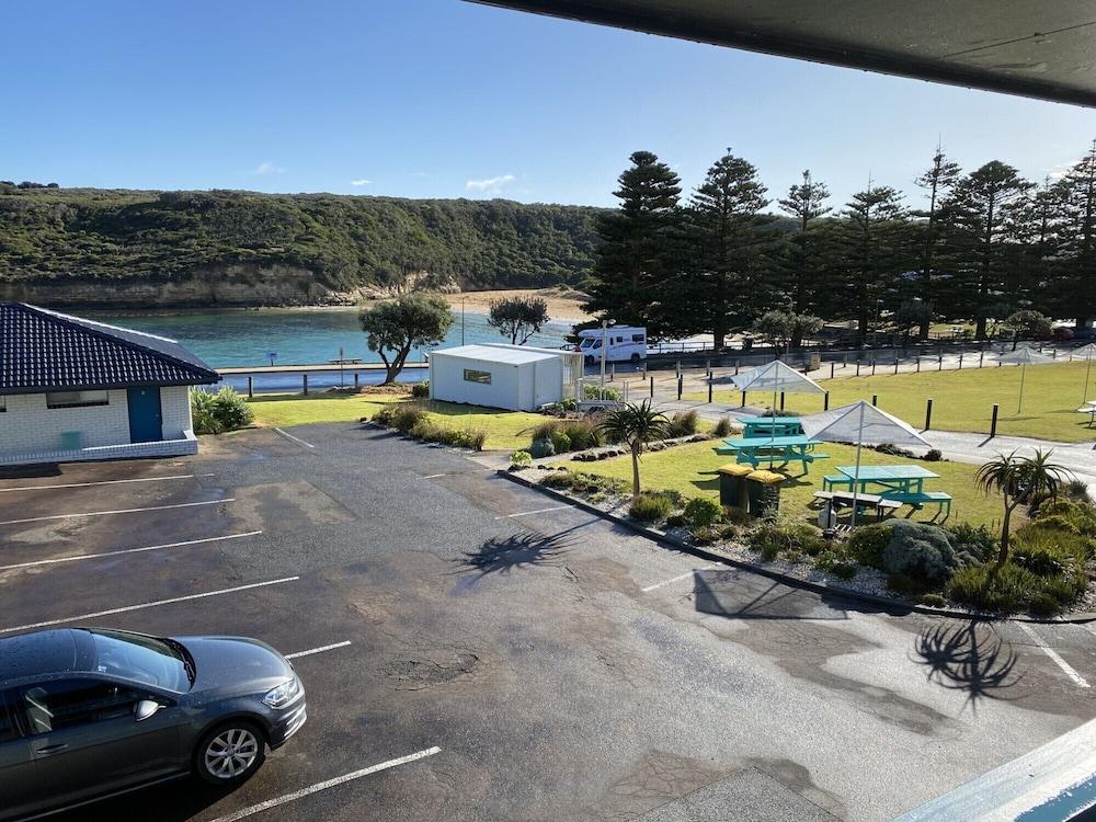 Southern Ocean Motor Inn Порт-Кэмпбелл Экстерьер фото